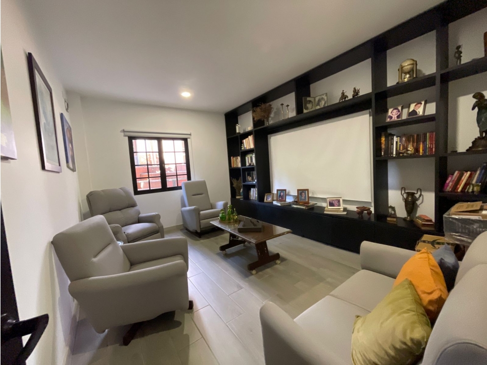 exclusiva casa en el esmeraldal — foto 4