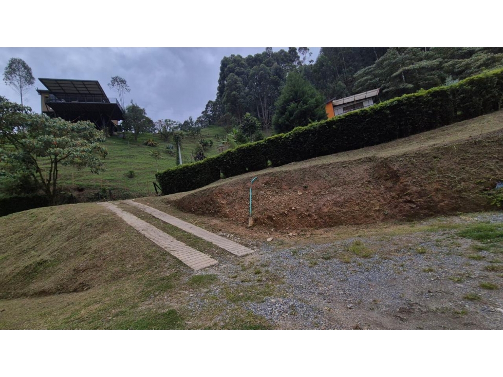 Casa campestre en parcelación cerrada Caldas- La Miel - 5