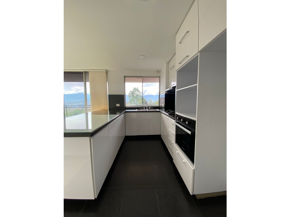 Apartamento para arriendo tradicional: Balcones de castropol — foto 5