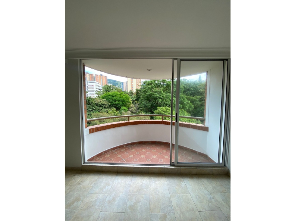 Apartamento disponible para Arriendo tradicional, Poblado Los Balsos