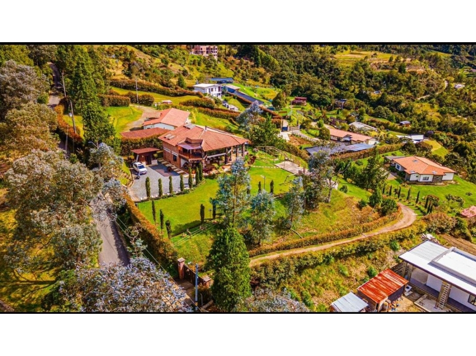 VENTA CASA CAMPESTRE EN ENVIGADO ANTIOQUIA SECTOR LA CATEDRAL