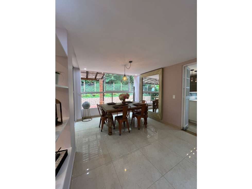 Casa para Arriendo tradicional (sin amoblar) Poblado, sector el Tesoro — foto 3
