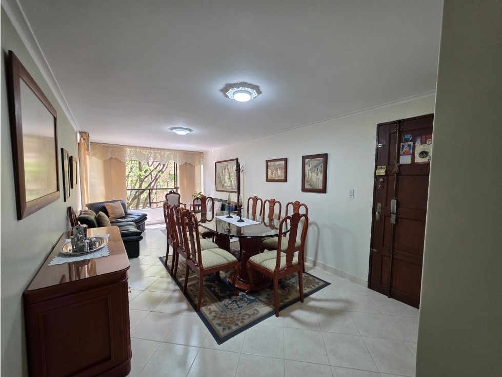 HERMOSO APTO EN LAURELES SANTA TERESITA