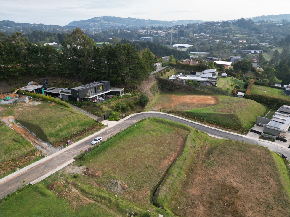 Lote en venta alto de palmas Envigado — foto 4
