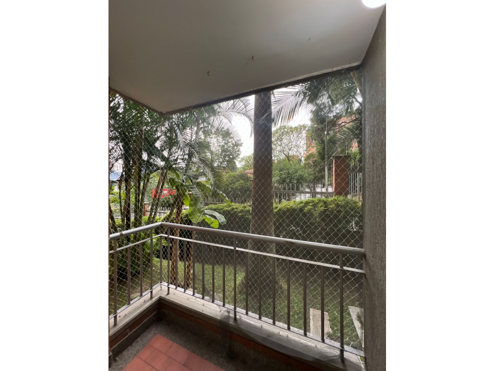 Apartamento disponible para Arriendo. Poblado sector Castropol. — foto 2