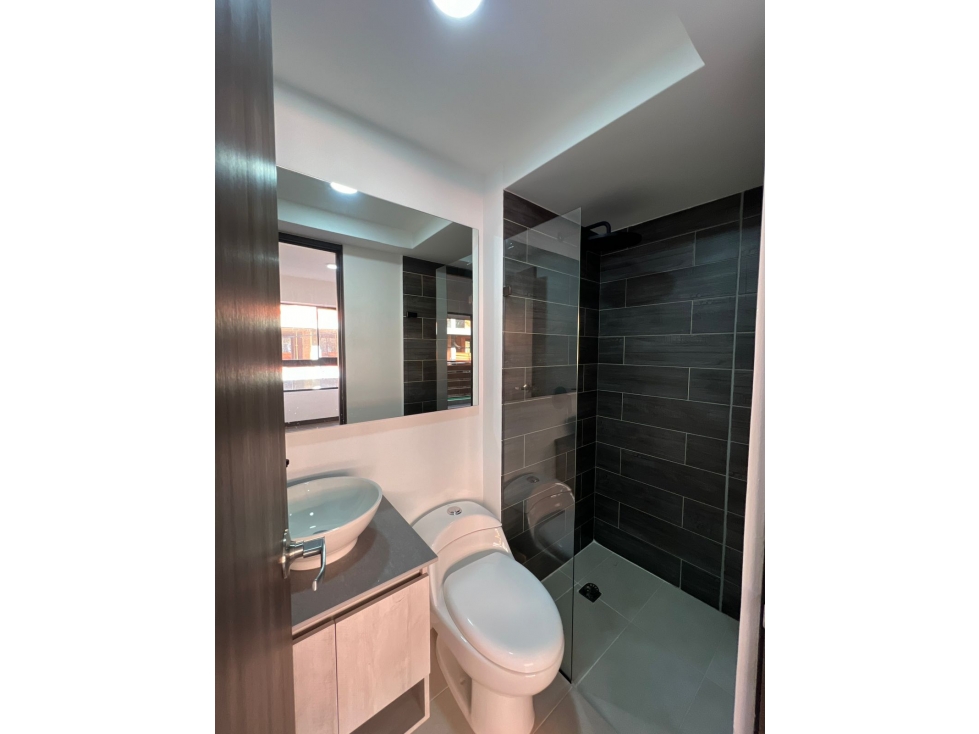 Apartamento disponible para renta tradicional ubicado en el Retiro. — foto 6
