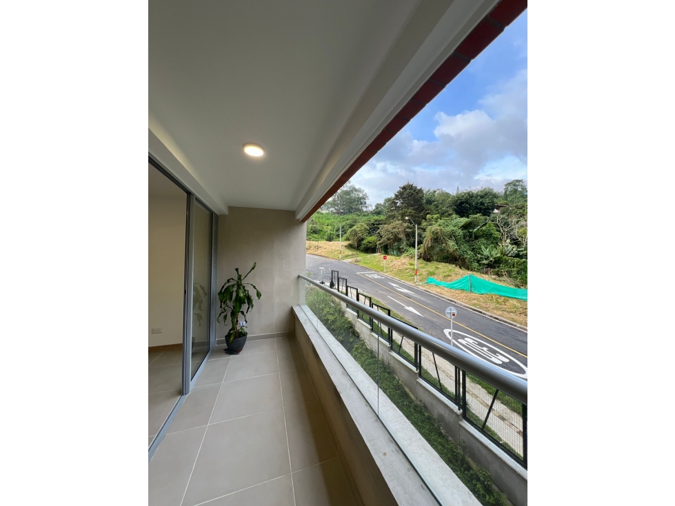 Apartamento para Renta tradicional en Envigado sector El Chinguí. — foto 3
