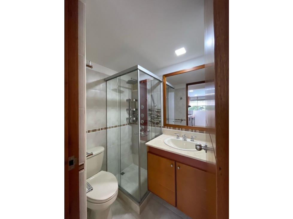 Apartamento para Arriendo tradicional, ubicado en el Poblado Castropol — foto 6