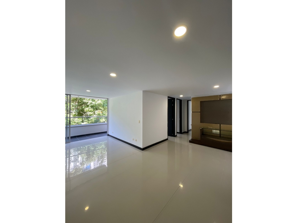 Apartamento para Arriendo tradicional. Poblado sector Loma del Indio — foto 6