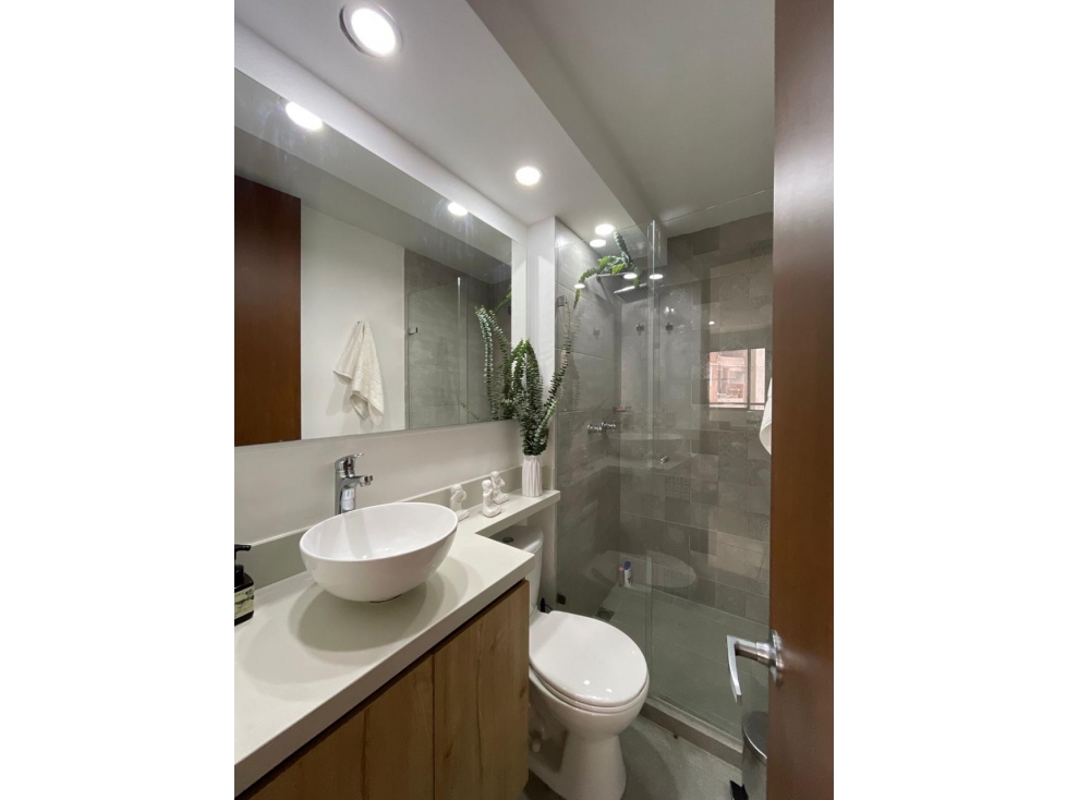 Apartamento disponible para Venta. Envigado alto de las Flores. — foto 5