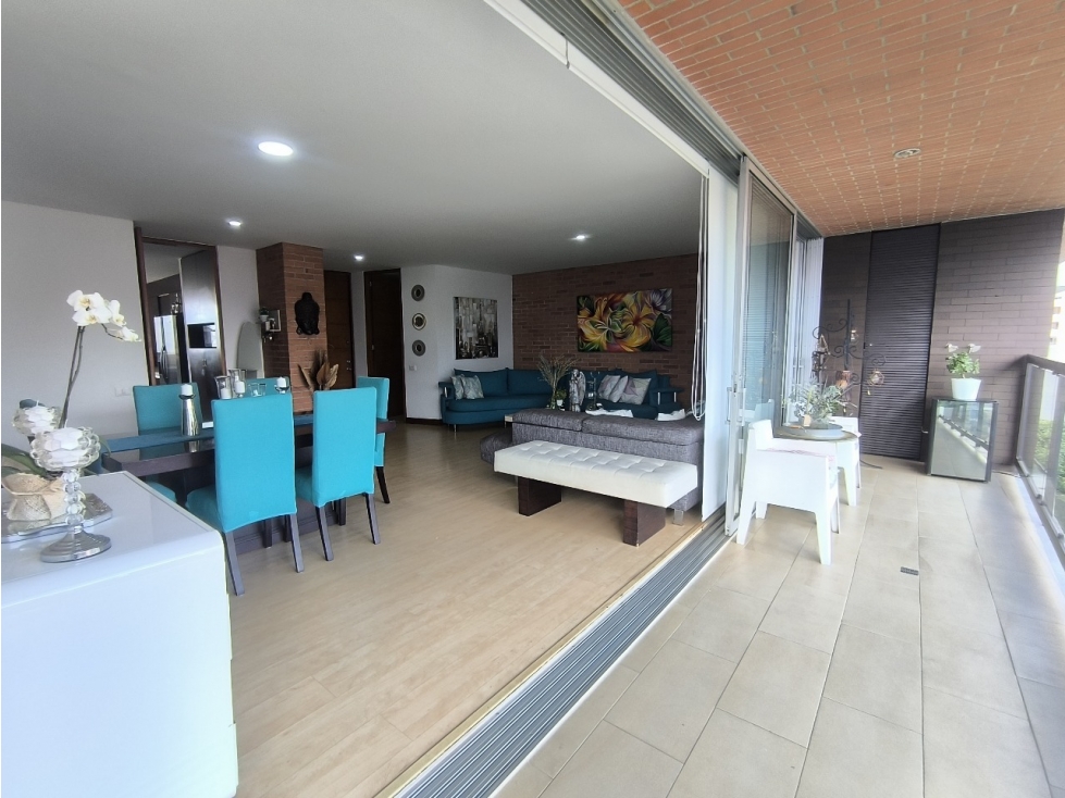 Apartamento disponible para Venta, en el Poblado sector Milla de Oro. — foto 2