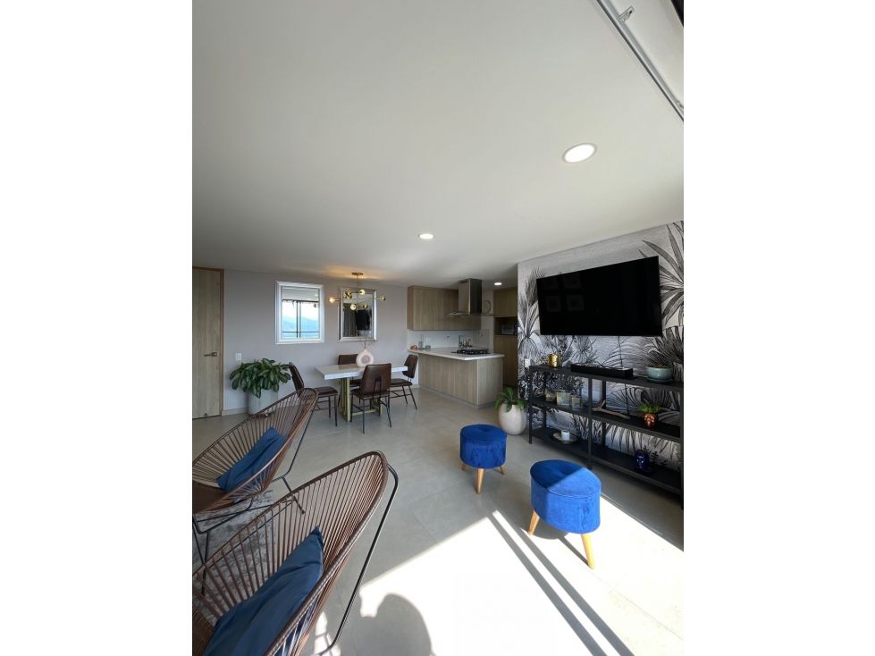 Apartamento Arriendo Amoblado. Poblado, las Palmas. — foto 5