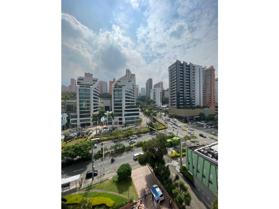 Oficina disponible para arriendo tradicional en Poblado, Milla de oro — foto 2