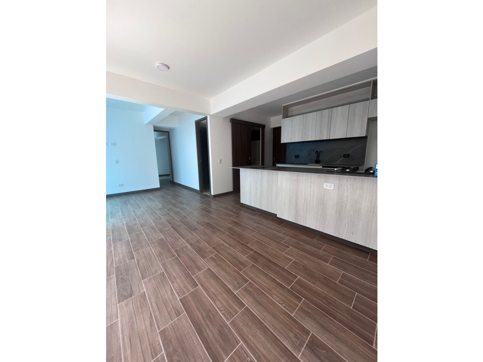 Apartamento Arriendo Tradicional en el RETIRO — foto 5