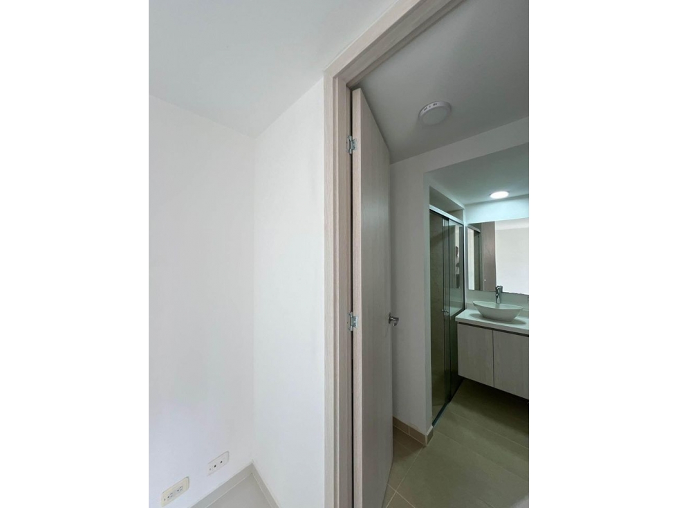 Hermoso Apartamento disponible para Renta en la Loma de Los Bernal. — foto 6