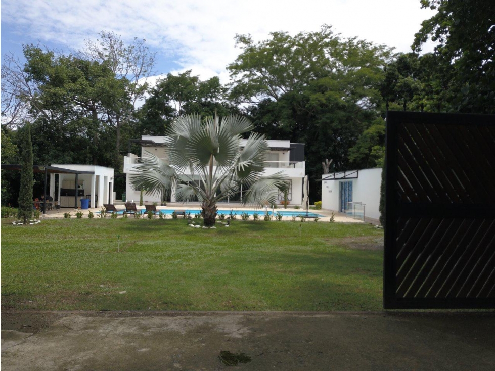 En Santa Fe de Antioquia Hermosa Casa Finca Amoblada