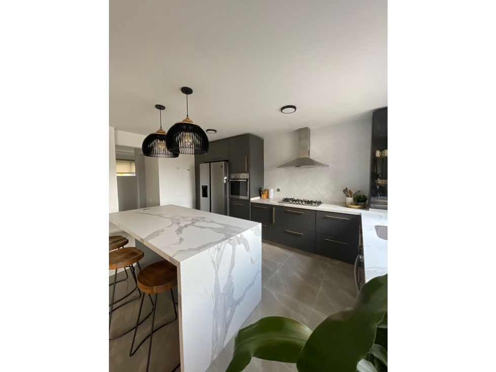 Casa disponible para Arriendo amoblada en el Poblado, sector San Lucas — foto 2