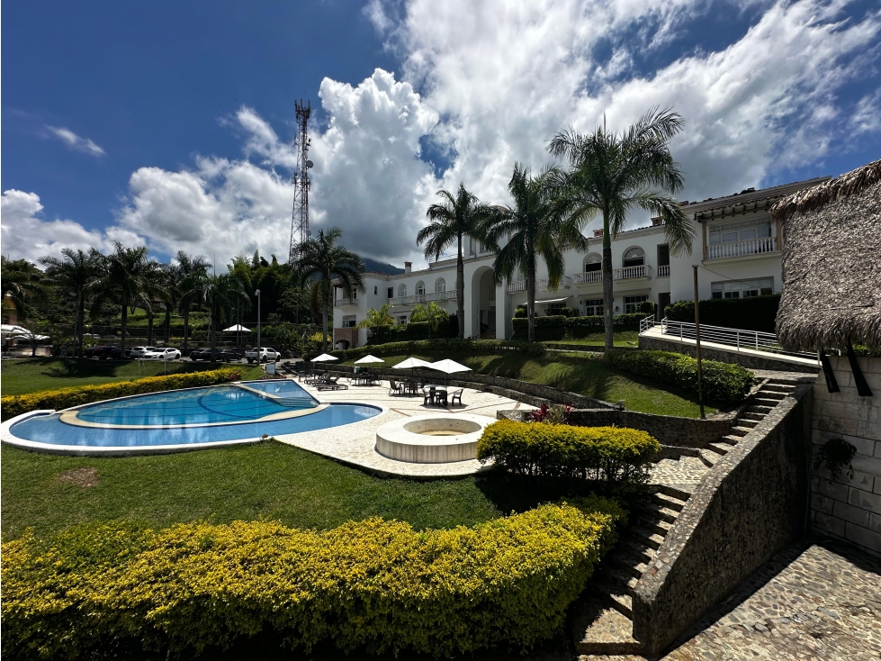 HERMOSO APARTASUITE EN CONDOMINIO DE LUJO VENECIA — foto 2