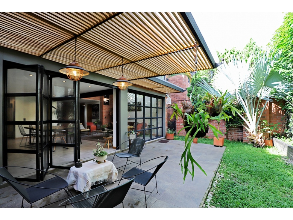 Casa en venta en el Poblado
