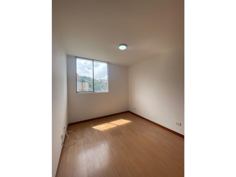 Apartamento para Renta tradicional, Envigado inicio Loma Las Antillas. — foto 6