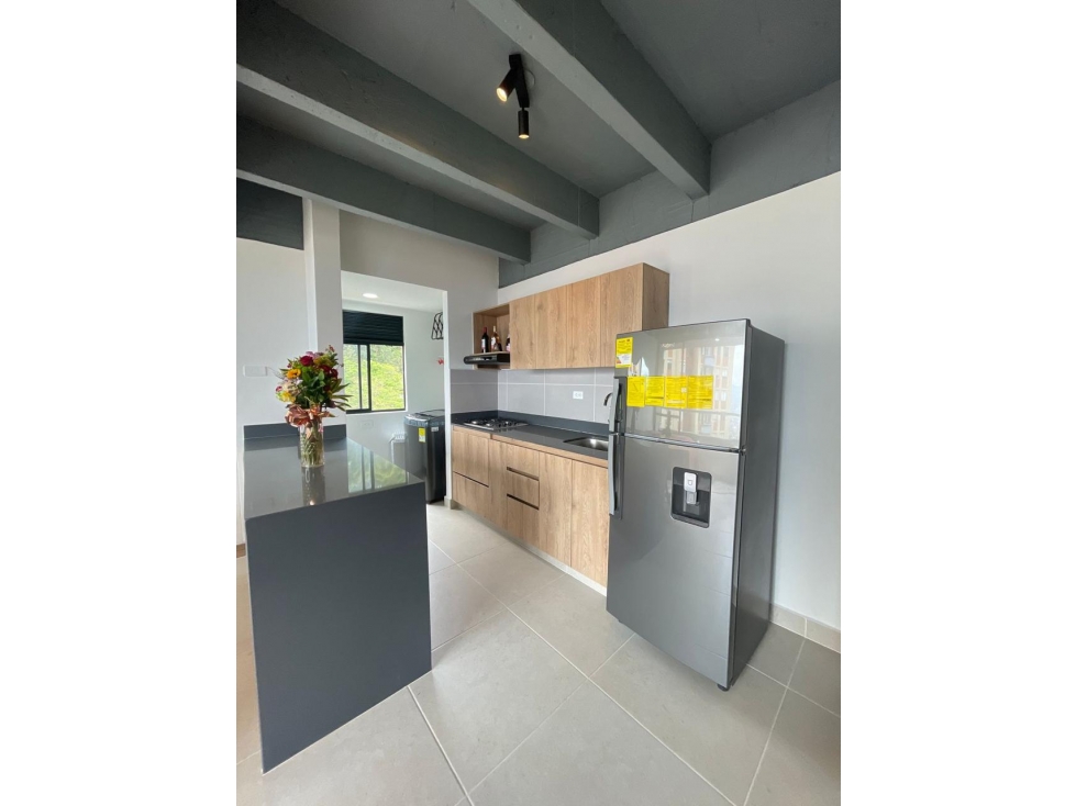 Apartamento Arriendo amoblado para estrenar, Poblado Loma del Indio. — foto 3