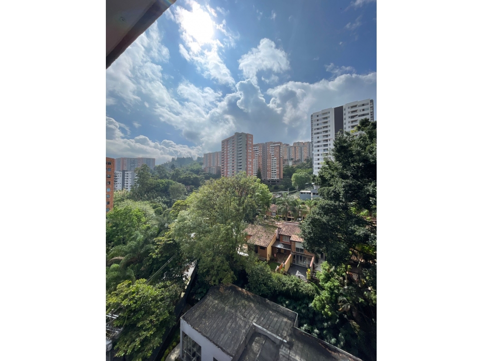 Apartamento disponible para Venta. Envigado sector La Cuenca
