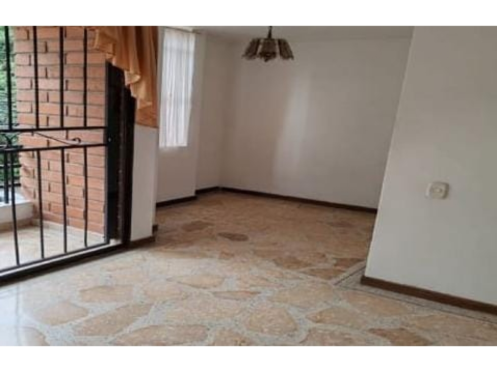 VENTA APARTAMENTO EN LAURELES MEDELLIN — foto 5