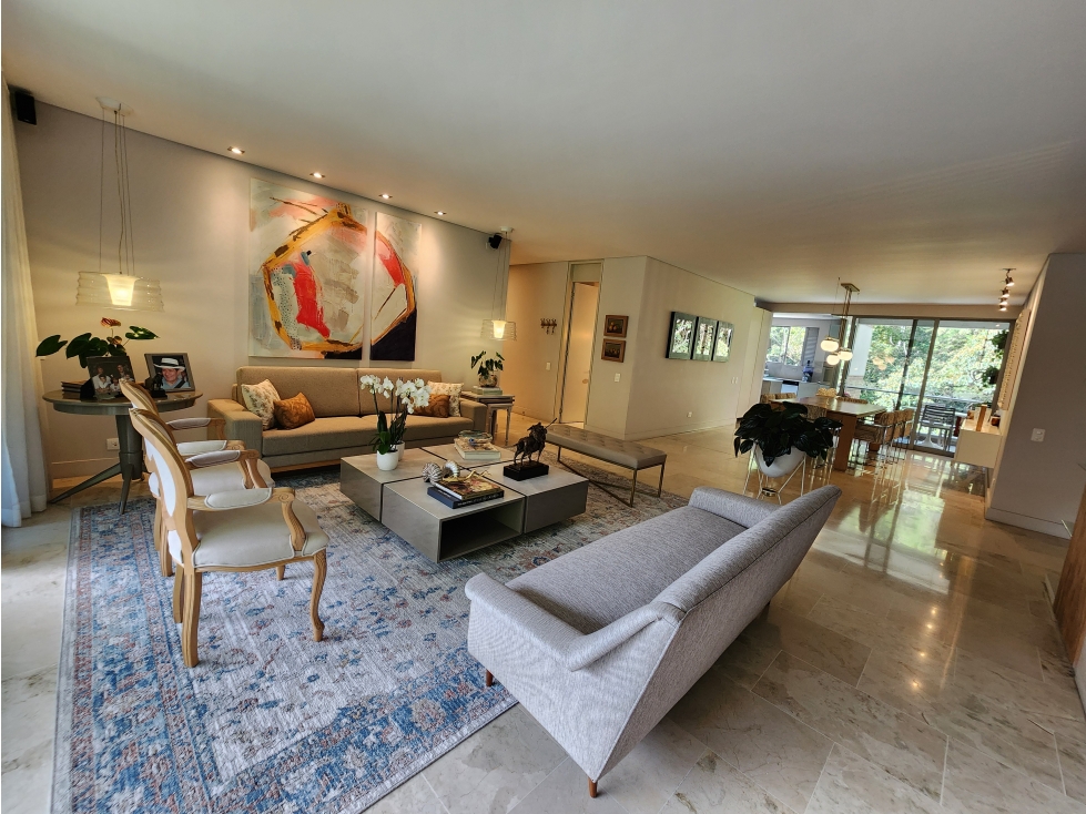 APARTAMENTO EN EXCLUSIVO SECTOR CON VISTA AL VERDE — foto 2