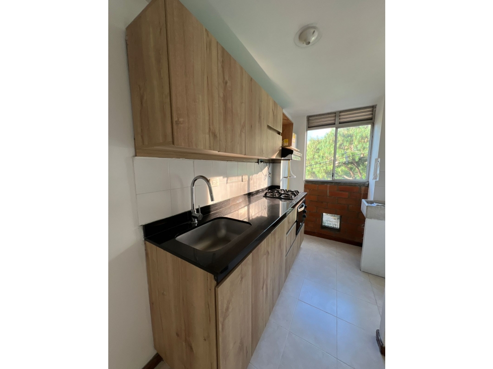 Apartamento disponible para Arriendo. Poblado sector Castropol. — foto 2