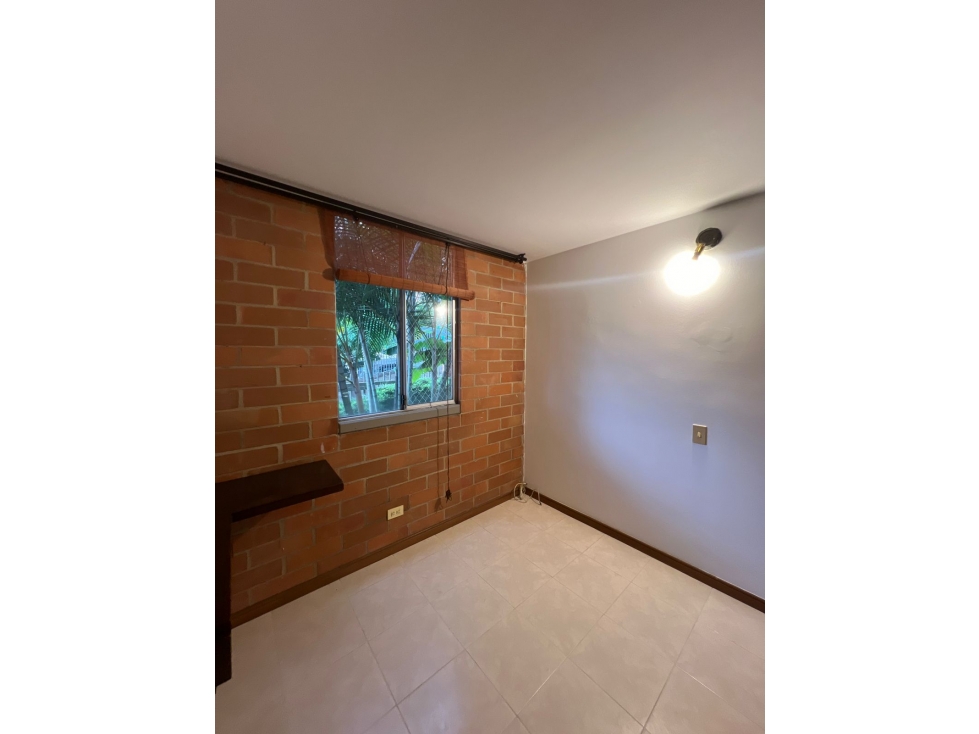 Apartamento disponible para Arriendo. Poblado sector Castropol. — foto 6
