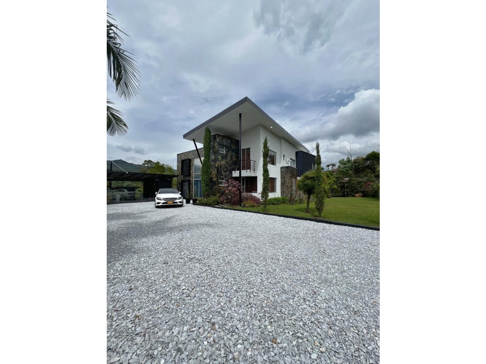 Casa disponible para renta Amoblada, El Retiro (Don Diego). - 1