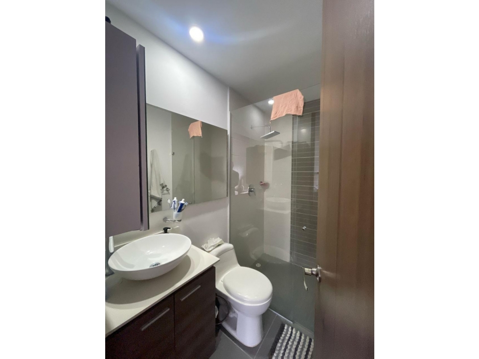 Apartamento Arriendo tradicional (sin amoblar). Envigado El Escobero. — foto 5