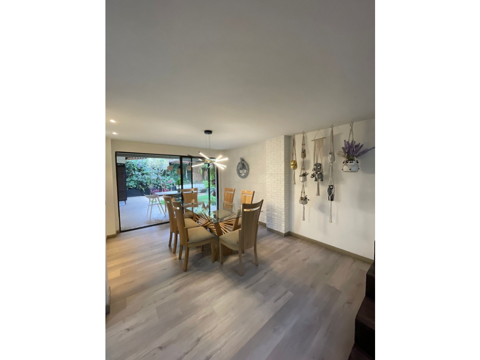 Casa disponible para Arriendo Amoblado. Poblado sector Los Naranjos. — foto 3