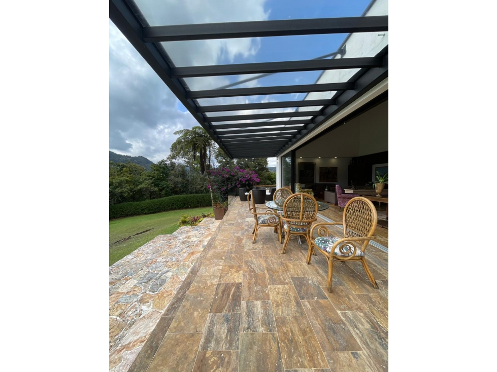 Casa Finca para arriendo Amoblado en el Retiro, Fizebad