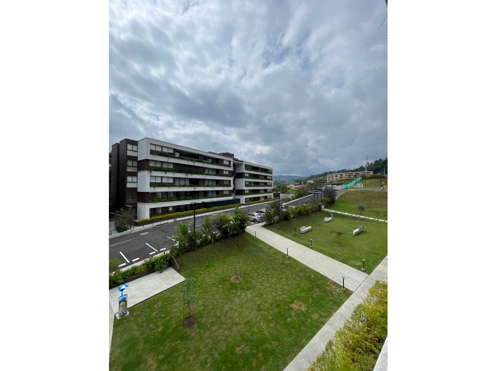 Apartamento en venta amoblado en el Retiro