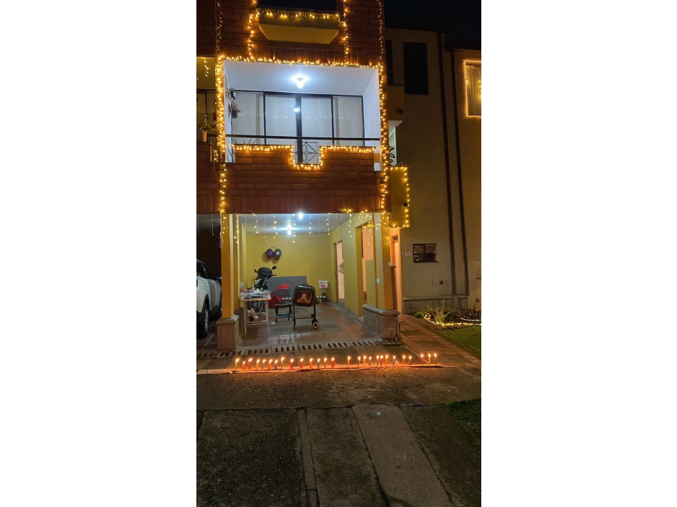 VENTA CASA DE 3 NIVELES EN ENVIGADO — foto 2