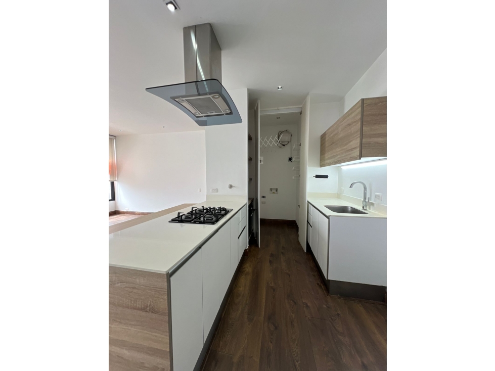 Apartaestudio disponible para Renta tradicional. Poblado, San Lucas. — foto 3