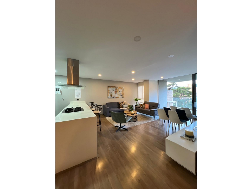 Apartamento para arriendo amoblado, Envigado sector Zúñiga.
