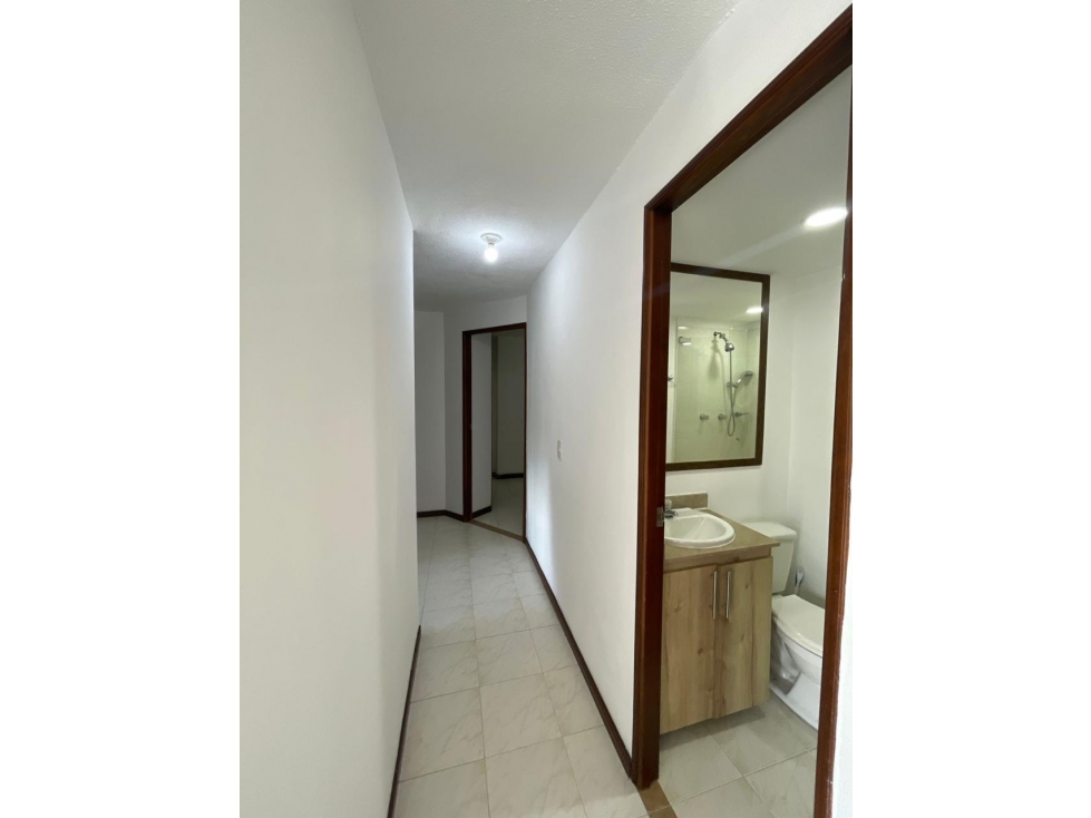 Apartamento Renta tradicional, parte baja Loma del Chocho, Envigado. — foto 5