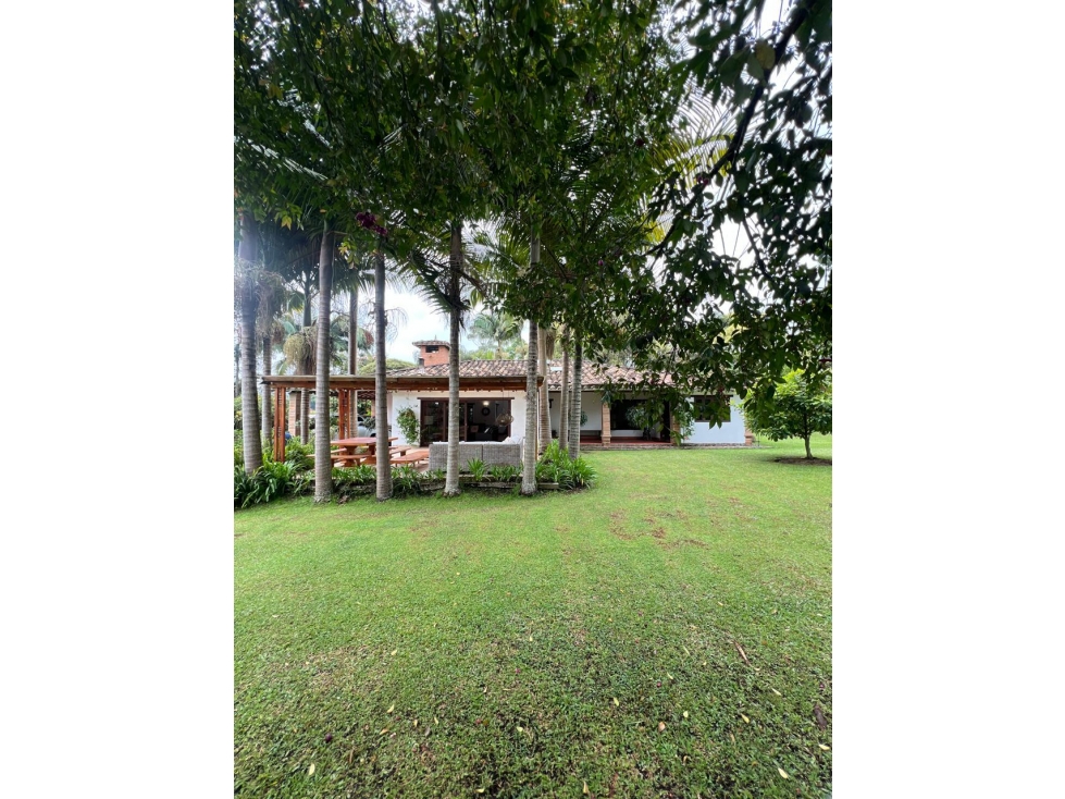 Casa disponible para Renta Amoblada, Llanogrande (Cabeceras).