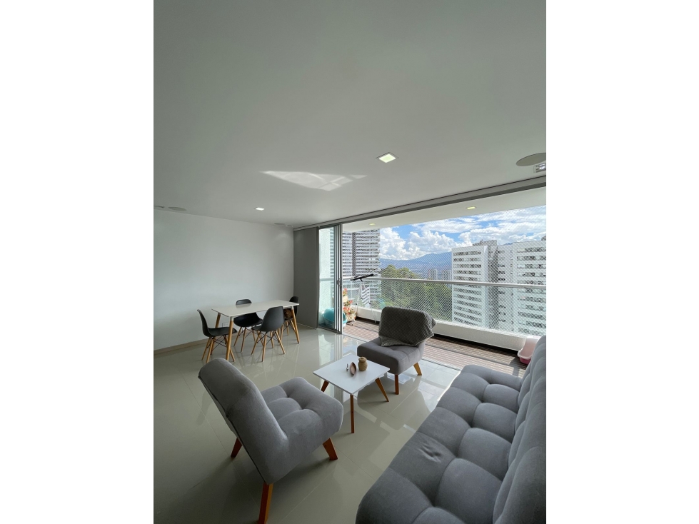 Apartamento Arriendo tradicional (sin amoblar) Loma del Indio Poblado. — foto 5