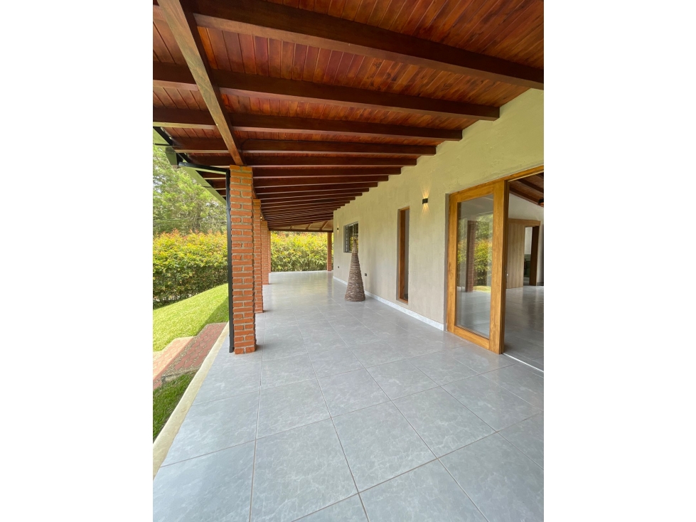 Casa Finca para Arriendo tradicional en la Ceja sector Cantarrana - 3