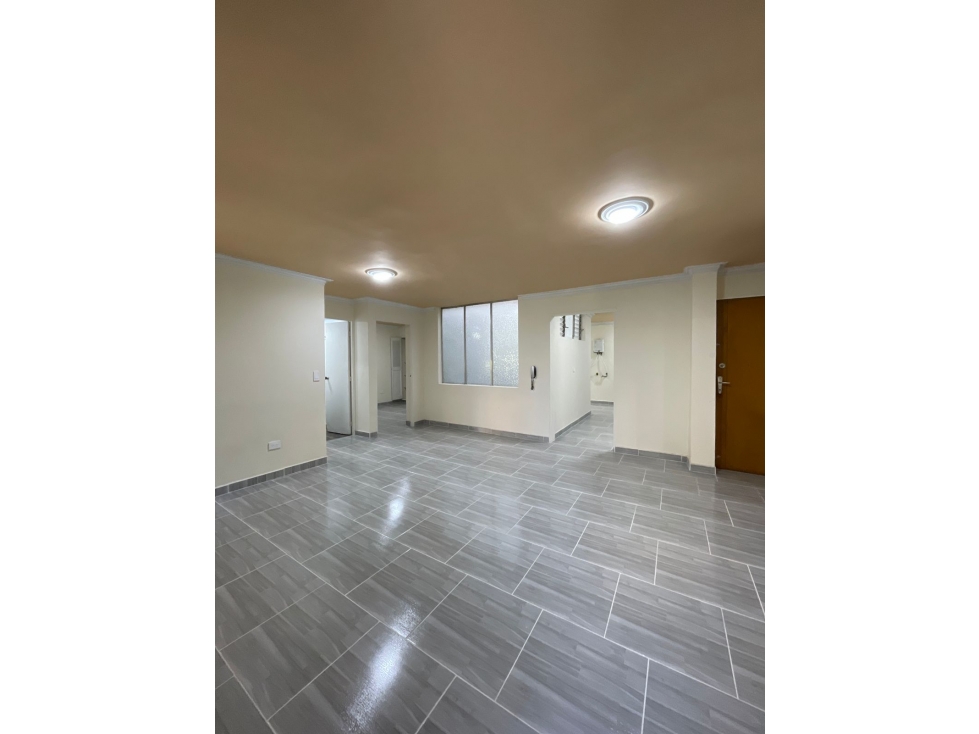 Apartamento disponible para Arriendo tradicional en Calasanz. — foto 2