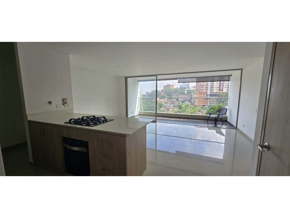 Arriendo apartamento en Loma del Esmeraldal Envigado