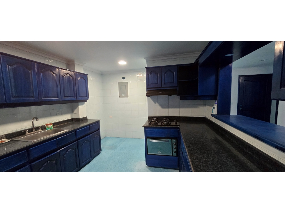 Venta de casa en Envigado sector Cumbres — foto 2