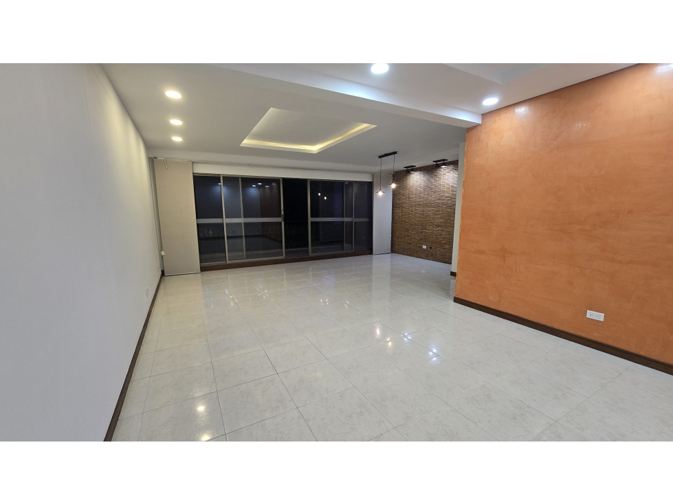 Venta de apartamento en Envigado sector La Frontera