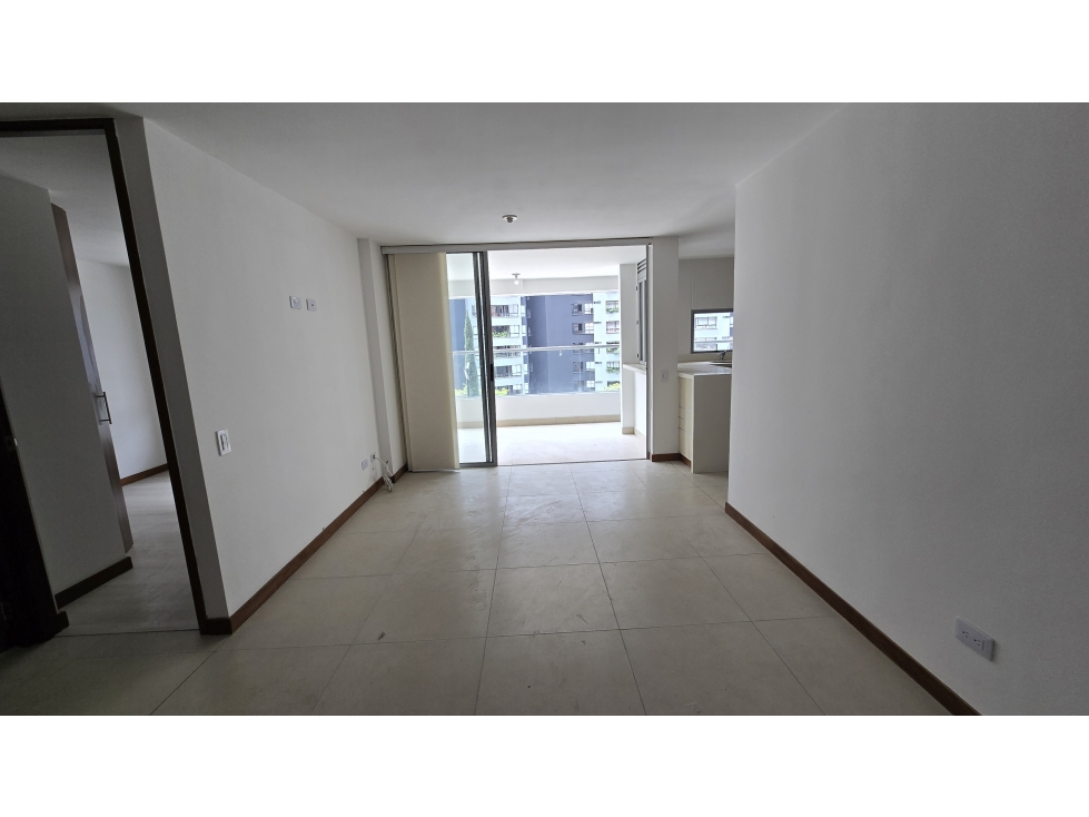 Arriendo apartamento en Envigado Loma de Las Brujas — foto 3