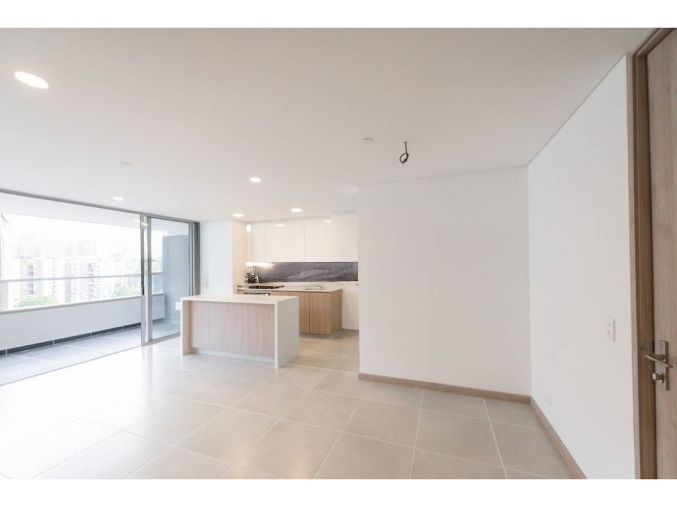 Venta de apartamento en Envigado Loma de Los Mesa — foto 2