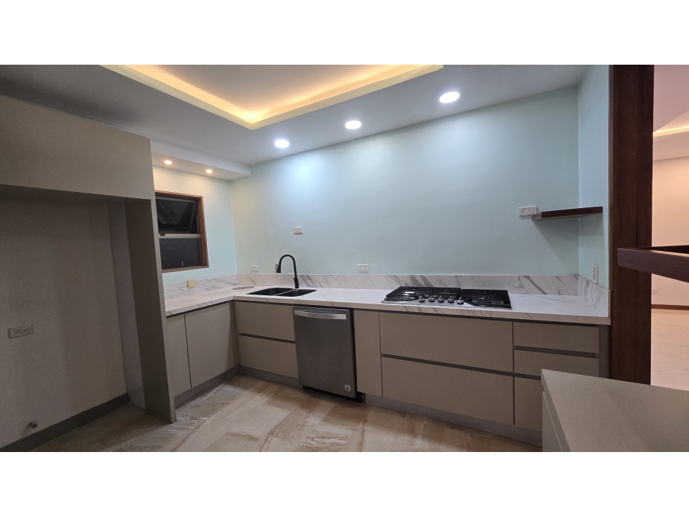 Venta de apartamento en Envigado sector La Frontera — foto 2