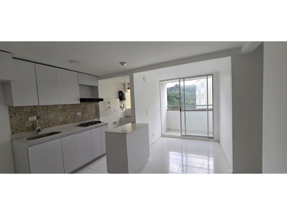 Venta de apartamento en Martinica La Estrella - sector Nueva Aldea — foto 2